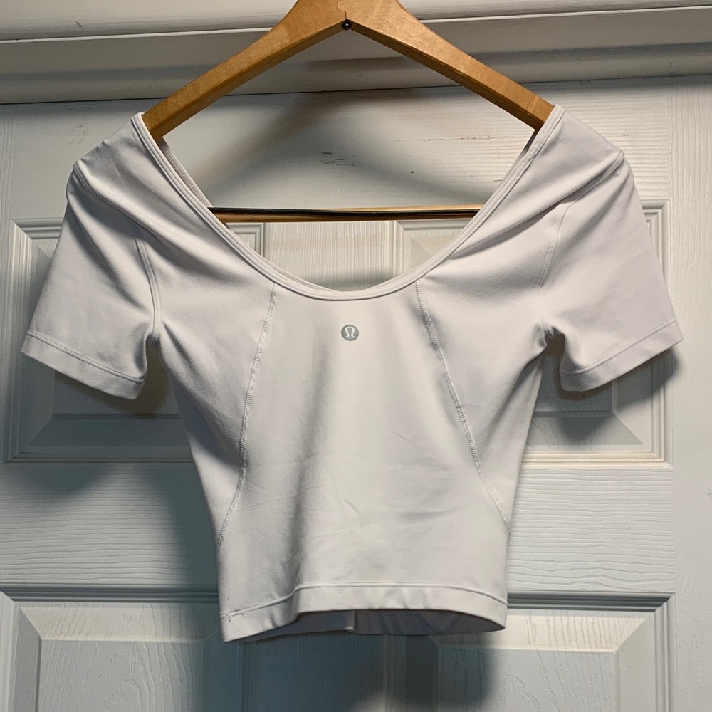 Lululemon Align Cropped Tee